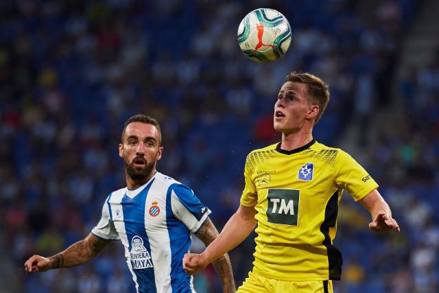 欧文末节超神东契奇22+15 独行侠险胜雷霆2-1