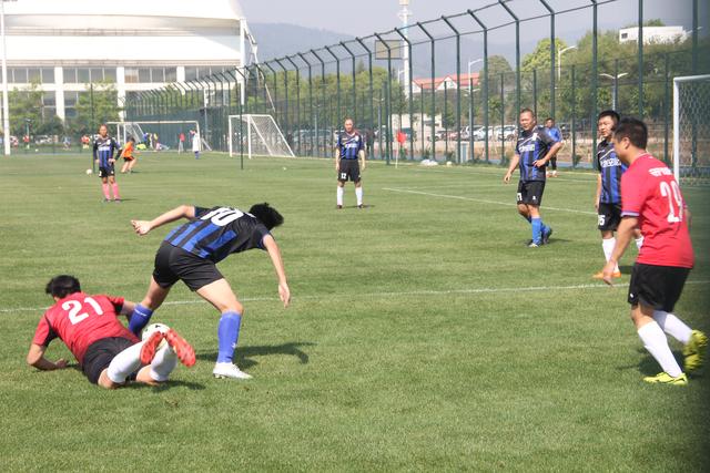 沈梓捷21+7托多罗23+11 深圳大胜宁波止3连败