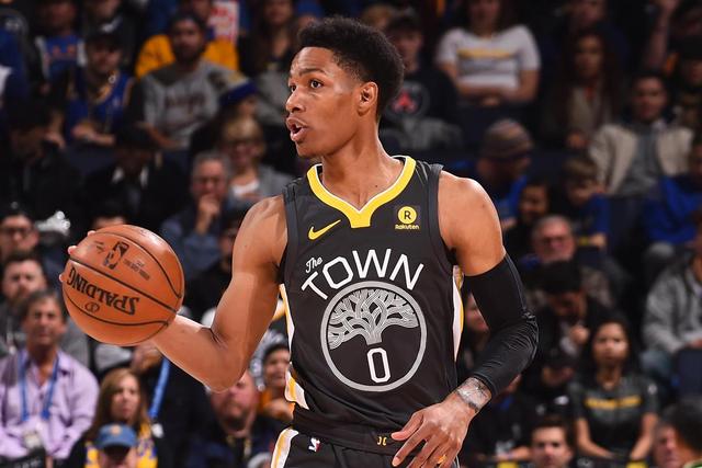 肘击李金效面部！周琦被停赛两场 罚款10万元