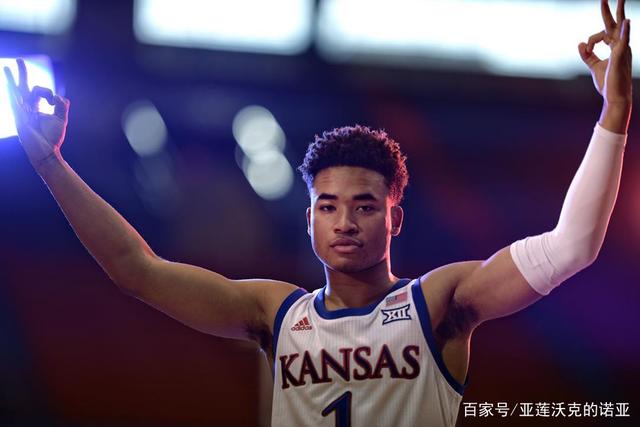 郭艾伦：辽宁曾问能否给我C类合同 我同意了